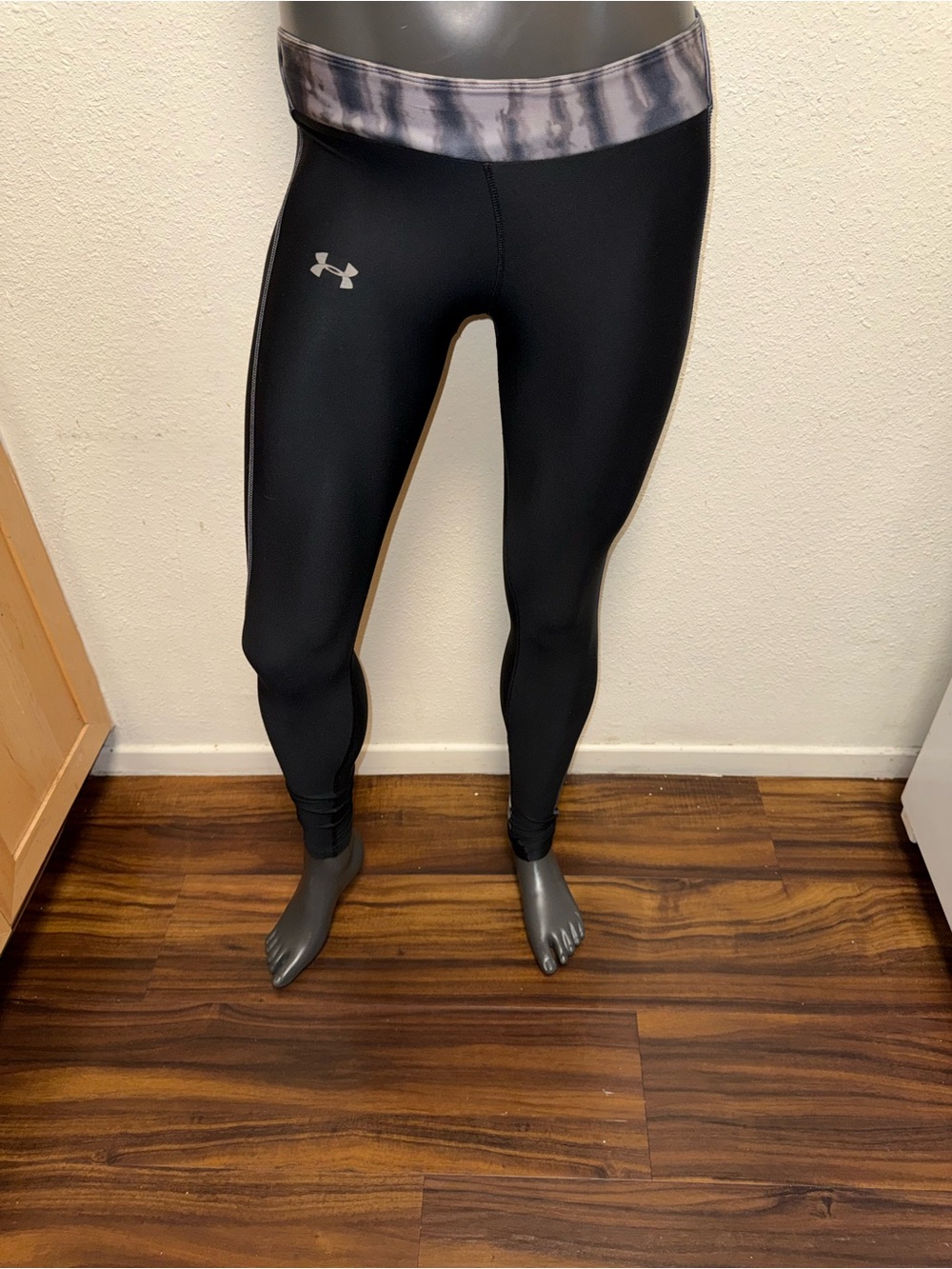 Under Armour Black Leggings with Gray Tie-Dye Waistband